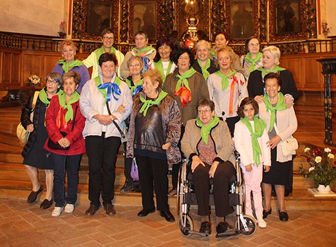 Primerako giroan ospatu zuten euren jaia Arrate izenekoek