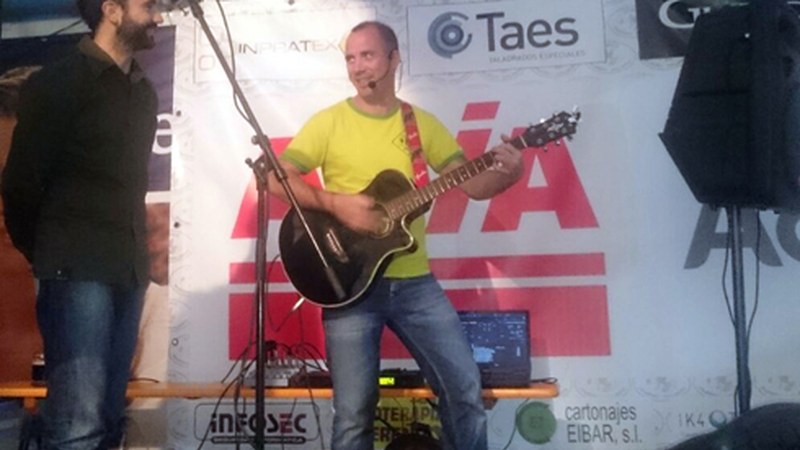 Primeran, munduko musika eta garagardoekin gozatzen