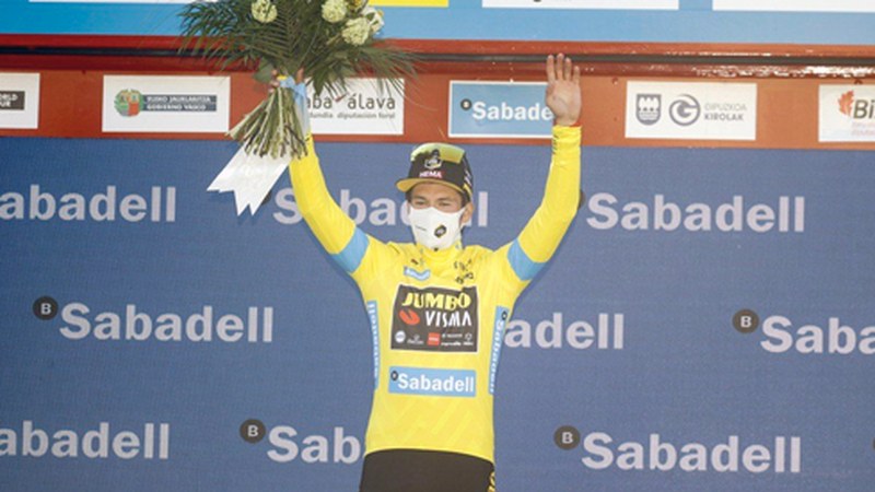 Primoz Roglicek iaz lortutako garaipena berretsi nahi du Arraten