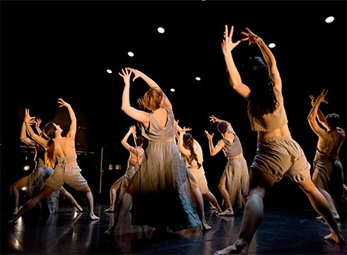 "Quorum" dantza ikuskizuna taularatuko du bihar Dantzaz konpainiak Coliseo antzokian