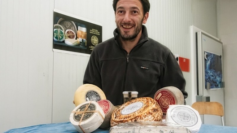 Ramon Lizeaga, gaztagilea: "Jendea harritu egiten da dagoen aukera zabalarekin"