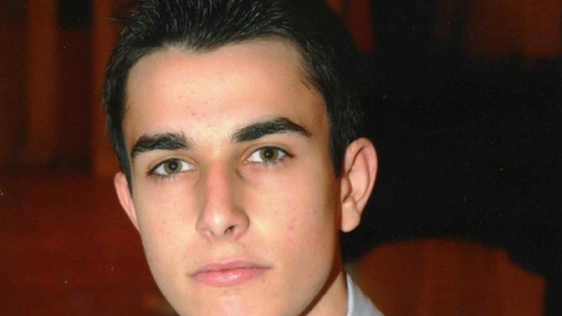 Resen Elbereth, hackerra:  "Hackerra informatikaz asko dakien norbait da, besterik ez"