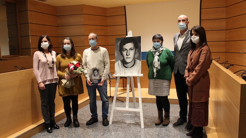 Roberto Perez Jauregiren omenez