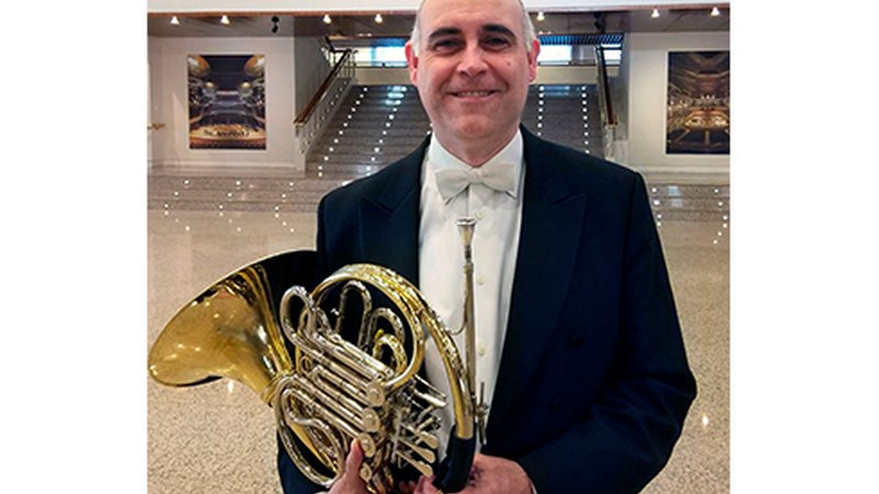 Rodolfo Epelde: “Instrumentuarekin egindako elefante doinuak liluratuta aukeratu nuen tronpa”