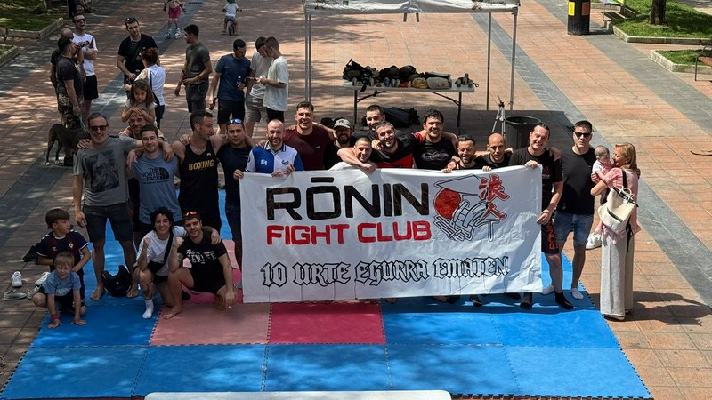 Ronin borroka klubak bere 10. urteurrena ospatu zuen larunbatean