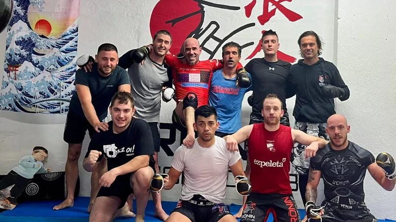 Ronin borroka klubak larunbatean ospatuko du bere 10. urteurrena