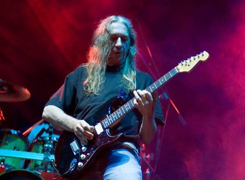 Rosendo bihar Astelenan izango da kontzertuan, Lambrettaren eskutik