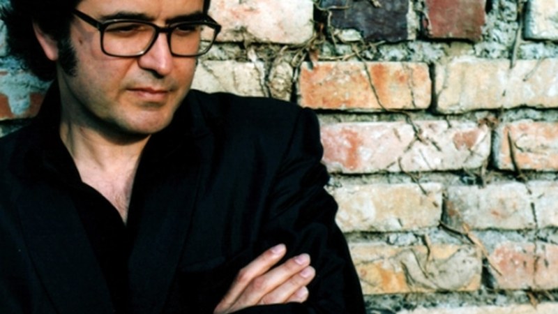 Ruper Ordorika "Hodeien azpian" izango da gaur Coliseoan