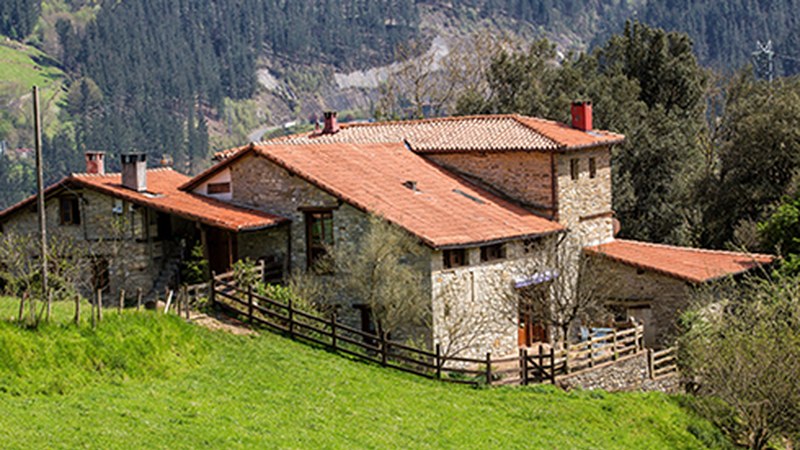 Ruper Ordorika Sosola baserrian egongo da zapatuan, Baserriko Uztaren eskutik