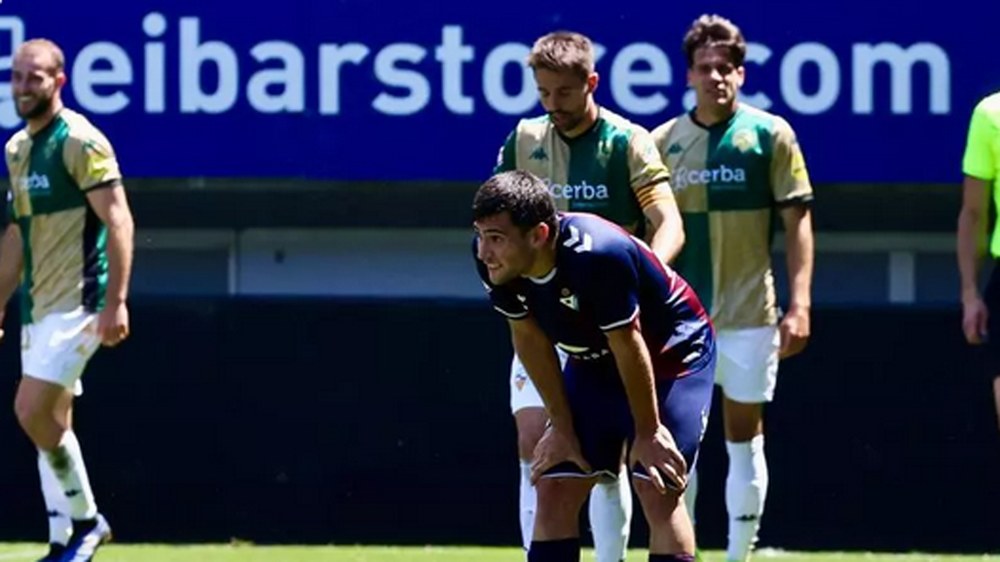 Sabadellek SD Eibar B kanporatu zuen atzo Ipuruan jokatutako partiduan