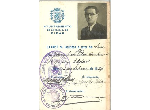 Saenz de Viteri medikuen hiru belaunaldien ibilbidea jasoko duen liburua argitaratuko dute aurten