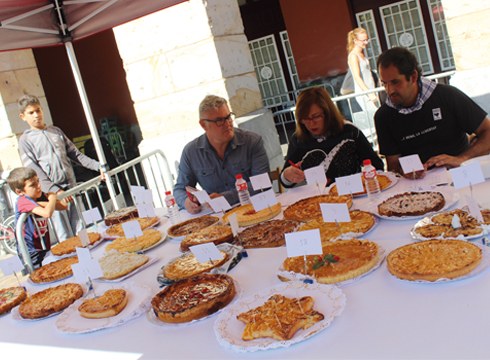 Sagar-tarta lehiaketaren bigarren edizioa egingo da larunbatean, Sagardo egunaren baitan