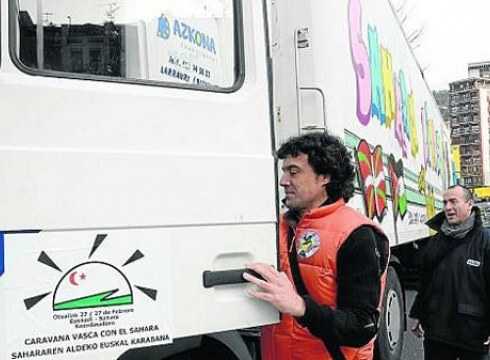 Saharari laguntzeko karabana abiatu da