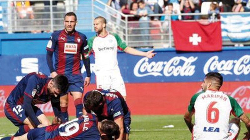 Sailkapenean berdinduta dauden Alaves eta Eibarren artekoa gaur Gasteizen