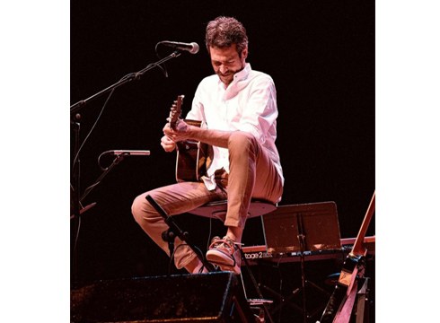 Salgai daude Hibai Etxebarria eta Eibarko Koro Gaztearen kontzerturako sarrerak