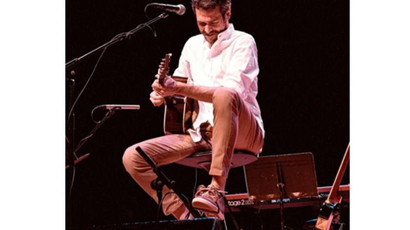 Salgai daude Hibai Etxebarria eta Eibarko Koro Gaztearen kontzerturako sarrerak