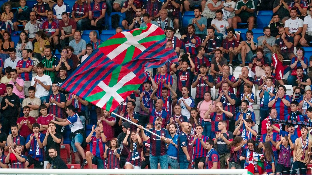 Salgai daude SD Eibar eta Zaragozaren arteko partidurako sarrerak