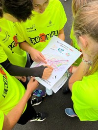 "Salto-saltoka" lelopean, jai giro paregabea sortu da Elgoibarren ospatu den Kilometroak jaian "Salto-saltoka" lelopean, jai giro paregabea sortu da Elgoibarren ospatu den Kilometroak jaian