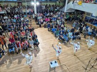 "Salto-saltoka" lelopean, jai giro paregabea sortu da Elgoibarren ospatu den Kilometroak jaian "Salto-saltoka" lelopean, jai giro paregabea sortu da Elgoibarren ospatu den Kilometroak jaian