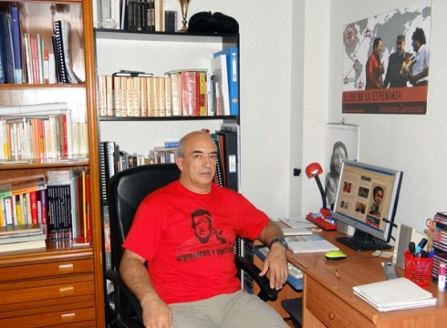 Salvador González, Euskadi-Kuba Elkartea: "Gobernatzeko beste modu batzuk badaudela jakitea ez zaie komeni batzuei"