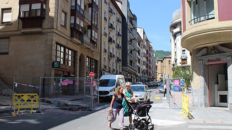 San Agustin kalea trafikoarentzat itxiko dute bihartik aurrera