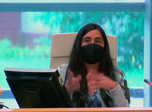 [BIDEOA] San Andres egoitzan kaleratu dituzten lau langileak Gipuzkoako Batzar Nagusietan egon dira