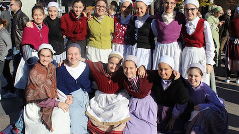 San Andres eguneko argazki bilduma prest dago