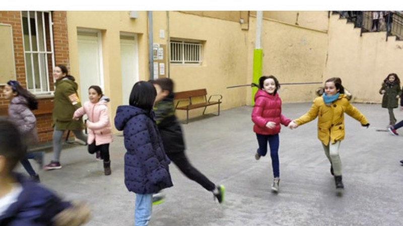 San Andres ikastetxekoekin `Biko katea´ jolasa ikasi dugu