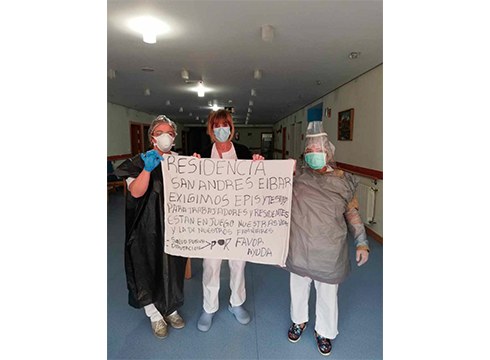 San Andres zaharren egoitzako langileak laguntza eske