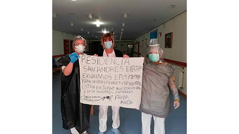 San Andres zaharren egoitzako langileak laguntza eske