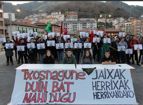 San Juan jaietan txosnak ipintzeko "gune duina" aldarrikatu dute