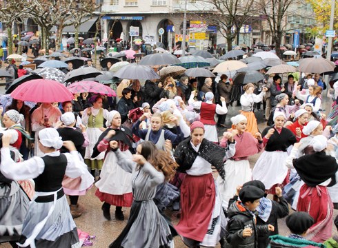 "Sanandresak Eibarren" kartel lehiaketa urriaren 13ra arte zabalik