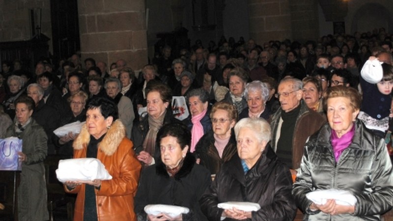 Sanblasak bedeinkatzeko meza bereziak