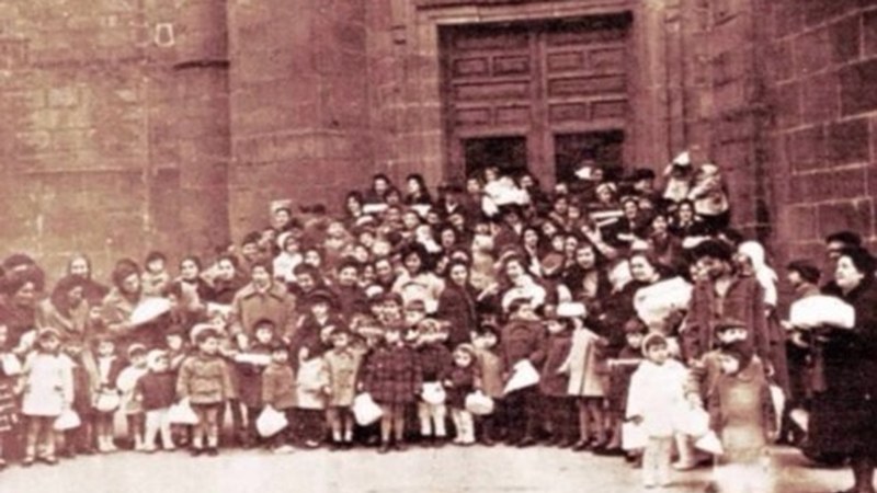 Sanblasak bedeinkatzera eramango dituzte eibartar askok gaur