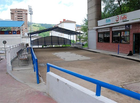 Sankristobalgo “ez-jaiak” ospatuko dituzte zapatuan Ipuruako bolatokian