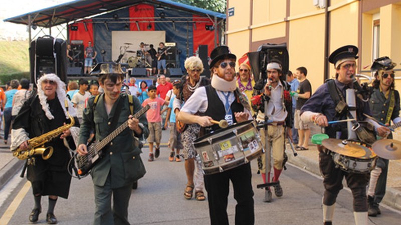 Sankristobalgo jaietarako motorrak berotzen!!!