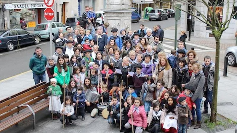 Santa Eskean ...eta kitto!rekin