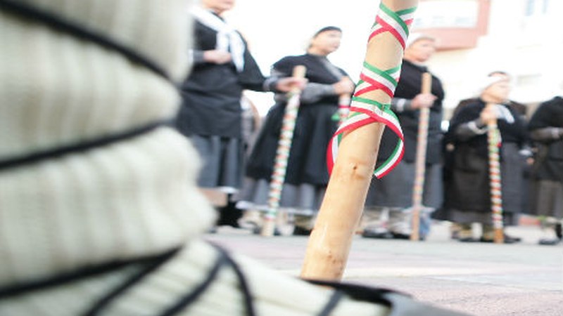 Santa eskean ...eta kitto!rekin