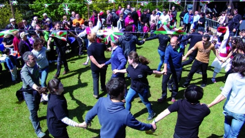 Santa Kurutzeko Jaiak zapatuan eta domekan