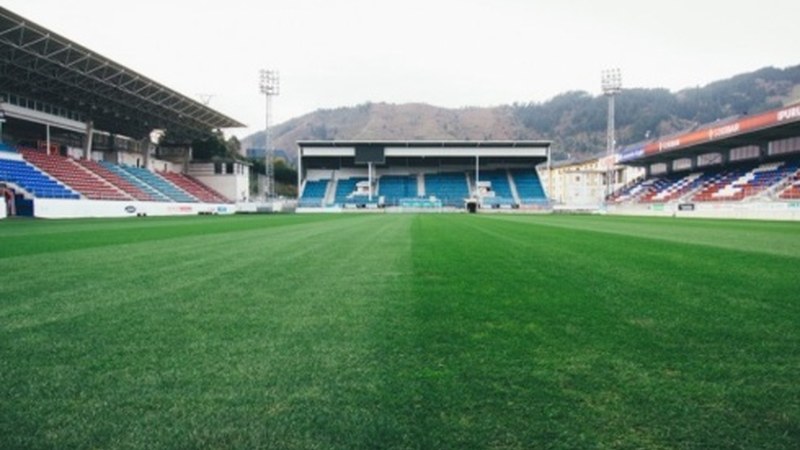 Santaines trafikoarentzat itxiko dute martitzen goizean, Ipuruako garabia desmuntatzeko