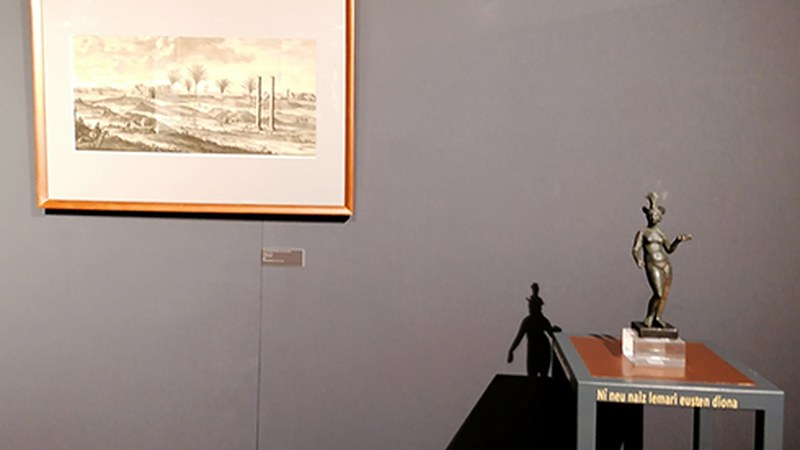 Santiago Entrenak Egiptoko bere bildumako piezak laga ditu, Bilboko Berreginen Museoan erakusteko