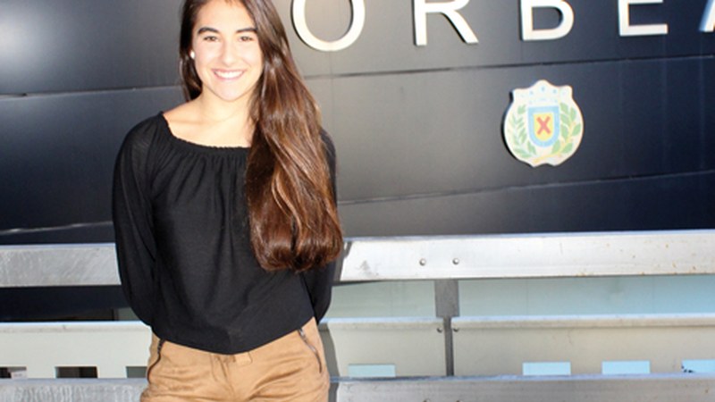 Sara Leturiaga (waterpolo-jokalaria): ”Baloirik gabe uretan mugitzen jakiteak garrantzi handia du gure kirolean”