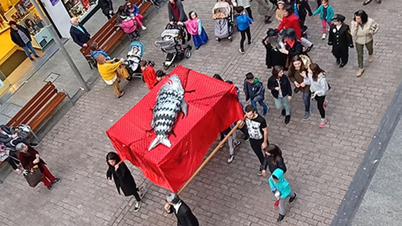 Sardiñaren entierruak agurtu zituen atzo Aratosteak