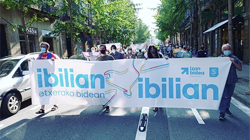 Sarek zapaturako deitu duen manifestaziora joateko autobuserako izena emateko azken eguna da bihar