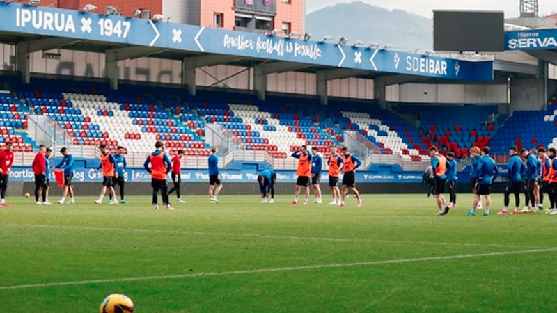 Sarrerak salgai daude zapatuko Castellon-Eibar partidurako