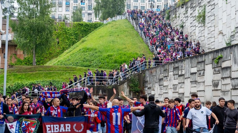 SD Eibar-ek Oviedora joateko autobusa eta sarrera eskaintzen ditu 55 euroan