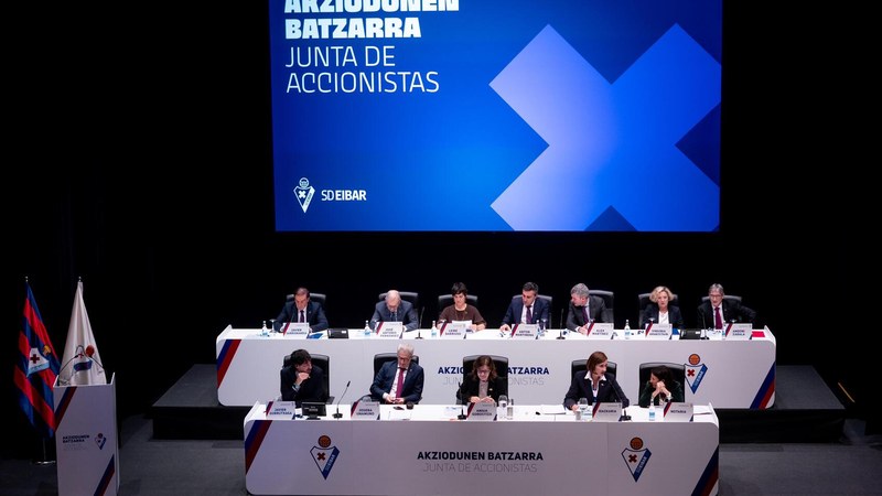 SD Eibar-en Akziodunen Batzar Orokorra azaroaren 27an egingo da