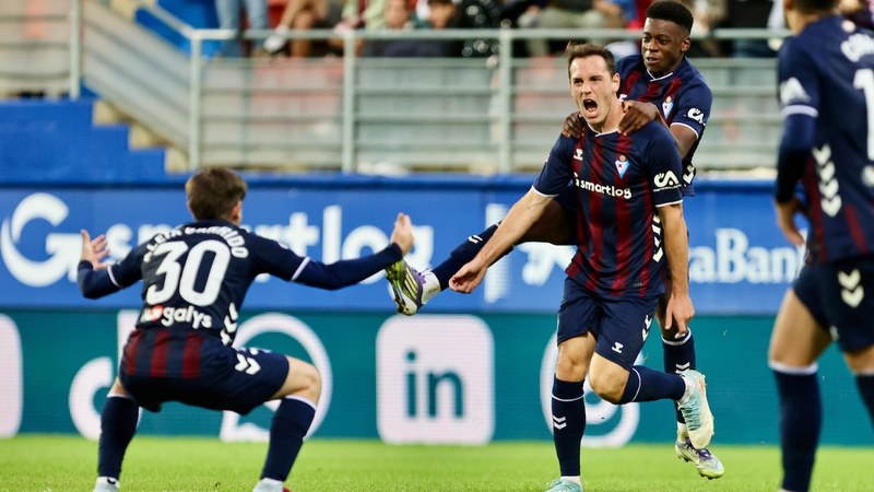 SD Eibar-en lehen taldeak asteburuko partiduak prestatzen hasi dira