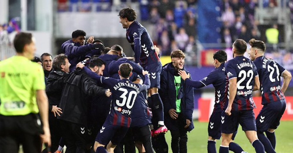 SD Eibar zapore gazi-gozoarekin iritsi da Gabonetako atsedenaldira