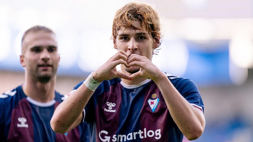 SD Eibarko jokalari batzuk hasi dira taldetik irtetzen